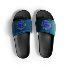 Men’s Shark Pit logo slides